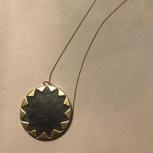 House of Harlow 1960 starburst necklace